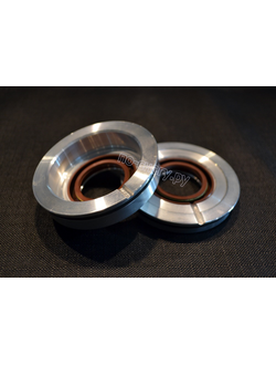 Комплект 2: дополнительный подшипник коленвала в обойме с сальником + обойма с сальником для картера РМЗ-640