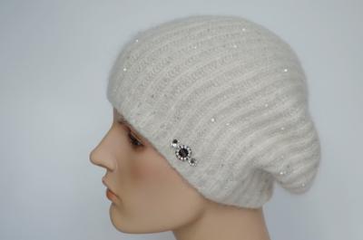 Белый женский берет зимний Vizio Италия 8070 B