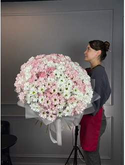 Букет из 55 кустовых хризантем