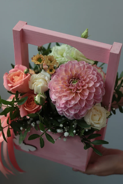 ЦВЕТОЧНАЯ КОМПОЗИЦИЯ № 105