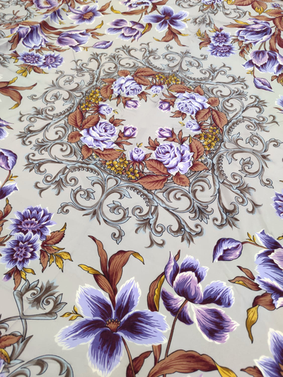 Павловопосадский платок Королевский бал 1470-1