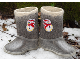 Детские валенки-самовалки серые с вышивкой &quot;Снеговик&quot;