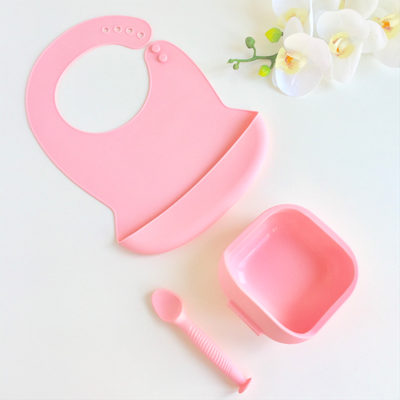 Нагрудник из пищевого силикона Розовый