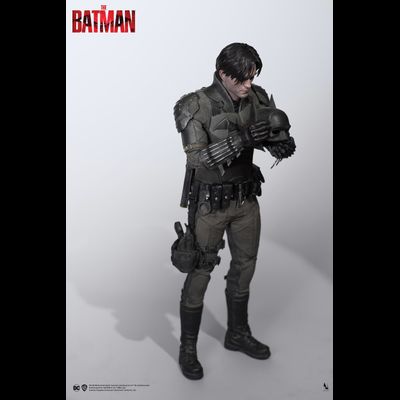 Бэтмен, Брюс Уэйн (Роберт Патинсон, &quot;Бэтмен&quot; 2022) - Коллекционная ФИГУРКА 1/6 Batman - Batman Collectible Figure Standard Edition (PT002-1S) - INART