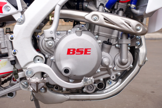 Кроссовый мотоцикл BSE M2-250 21/18 фото