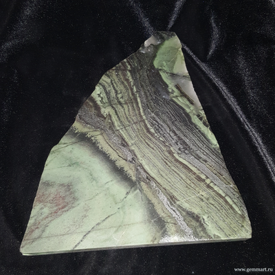 Джеспилит — полированный срез с 2-х сторон 180*220*13мм