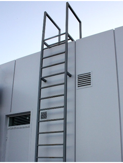 ВЕРТИКАЛЬНЫЕ ЛЕСТНИЦЫ НА КРЫШУ, ЧЕРДАК, В ПОДВАЛ