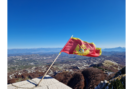 Экскурсия из Дубровника в Черногорию Транспорт-комфортабельный автомобиль(1-3 человек)