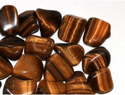 Тигровый глаз, галтовка в ассортименте, ЮАР (15-20 мм, 3-4 г) №8042