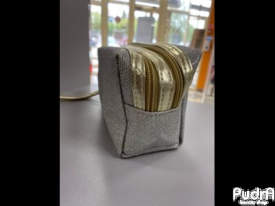 Косметичка 2 х секционная Блеск, 2 отдела на молниях, с ручкой серебро