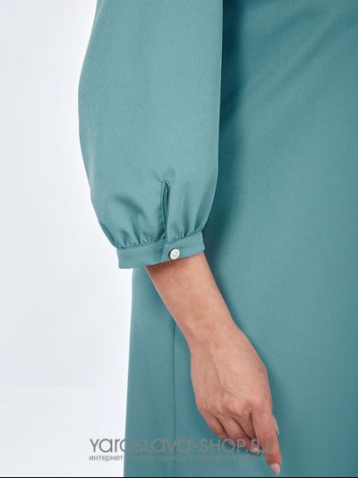 Платье прямого силуэта бирюзового цвета