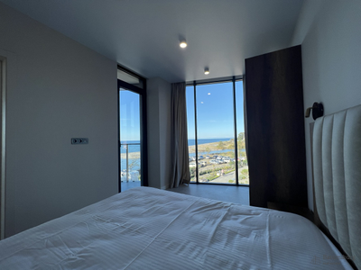 Продаётся квартира с панорамным видом на море 180 градусов. 1-я линия, 120 м2. ЖК "Tropical Garden"