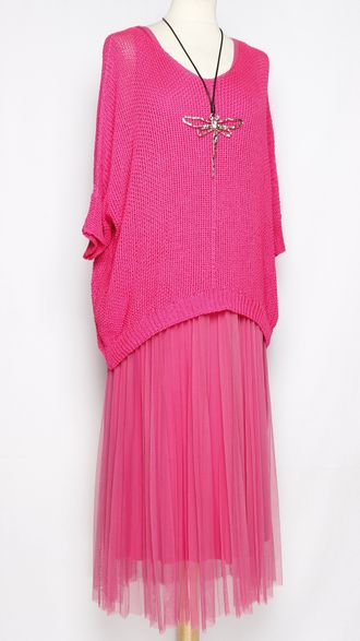 Костюм джемпер  и платье "Сетка гофре асимметрия" фуксия р.44-46
