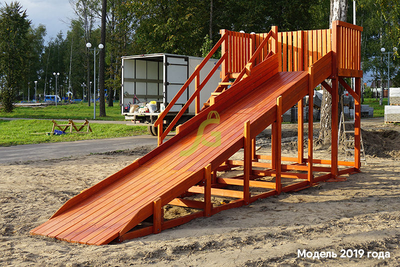 Детская деревянная зимняя горка Snow Fox, скат 5,9 м