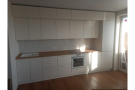 Кухня белая