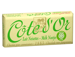 Шоколад Cote D'or Milk&Nuts с цельным фундуком 150гр (24 шт)