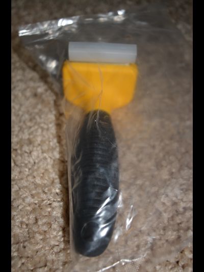 Дешеддер для вычесывания подшерстка, мини (4,5 см)