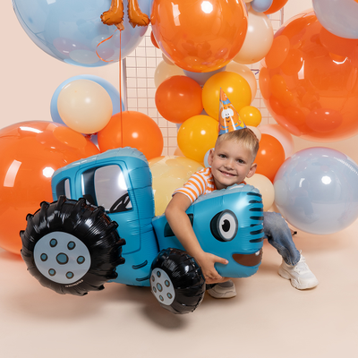 Синий Трактор 3д стоячий