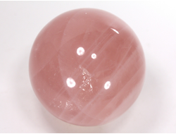 Шар Розовый кварц, Мадагаскар (49 мм, 168 г) №35387
