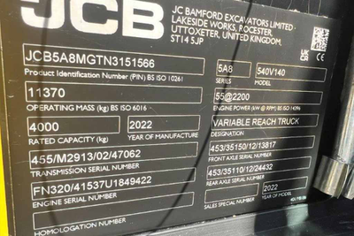 Погрузчик телескопический JCB 540-140