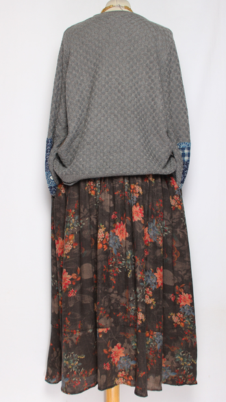 Джемпер ХЛОПОК "ГОЛУБЫЕ НАШИВКИ" серый, черный до р.50