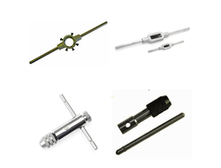 Держатели для метчиков и плашек