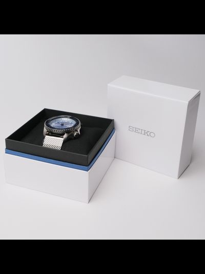 Наручные часы Seiko SRPE77K1
