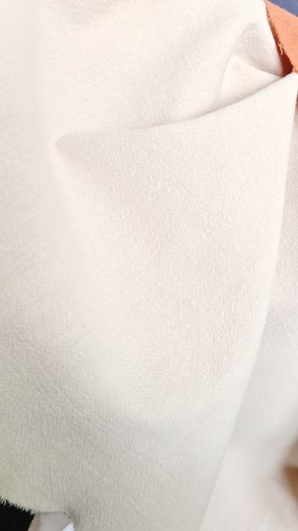 Хлопок варенка Хоппи Цвет 1 Белый Остаток 226 метров.  Незначительный дефект
