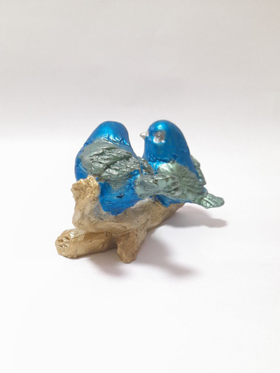 Статуэтка птички на ветке цветные