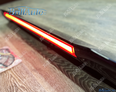 Спойлер Toyota Land Cruiser 200 с подсветкой LED