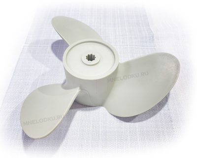 Винт гребной композитный 9 шлицов 3*7(1/2)*8 Yamaha