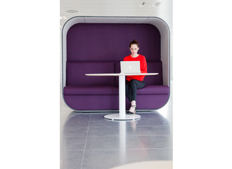 Мобильное кресло BLAZE закрытое