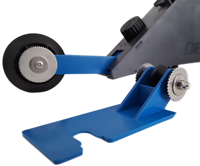 Устройство для армирования гипсокартонных листов Delko Tools