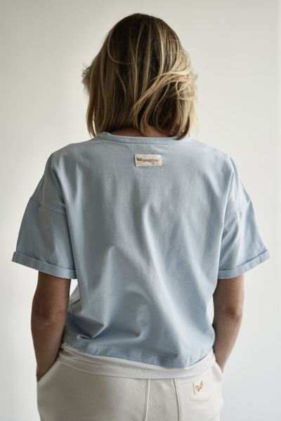 ЖЕНСКАЯ ФУТБОЛКА ГОЛУБАЯ "ВОЗДУШНАЯ"