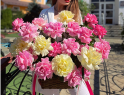 Роскошная корзина французских роз