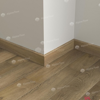 Плинтус Alpine Floor Parquet Light Дуб Насыщенный SK 13-7 в интерьере