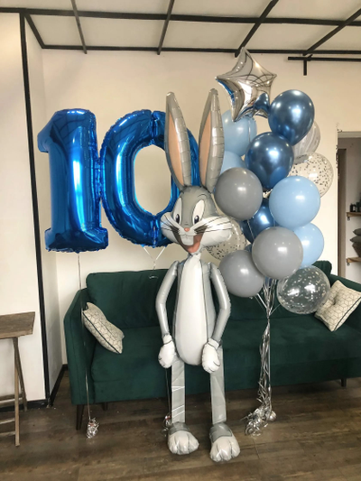 Ходячий шар Багс Банни