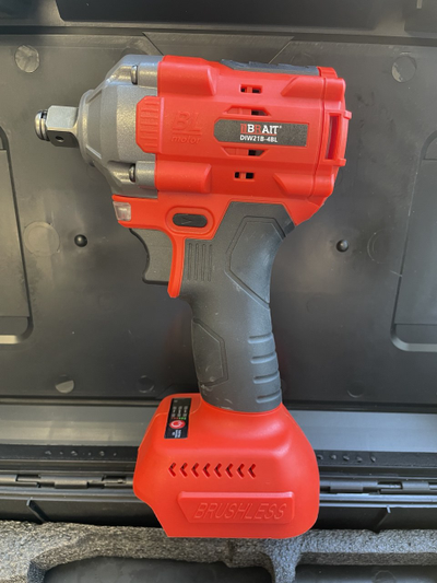 Гайковерт аккумуляторный Brait DIW21B-4BL