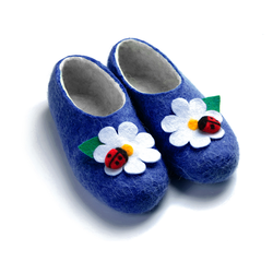 Купить войлочные тапочки «Божья коровка на ромашке»