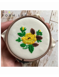 ПЯЛЬЦЫ С ВЫШИВКОЙ