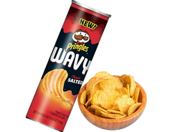 Pringles Wavy salted 130g (8 шт)