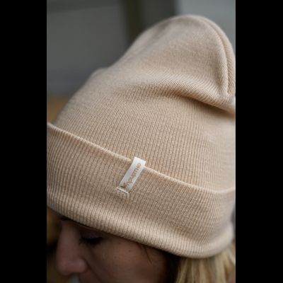 ШАПКА ПРИЯТНО "БЕЖЕВАЯ"
