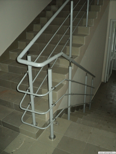 Комбинированные ограждения для лестниц