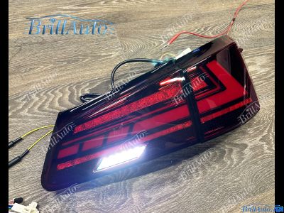 Стопы Lexus IS 05-12 красные с анимацией