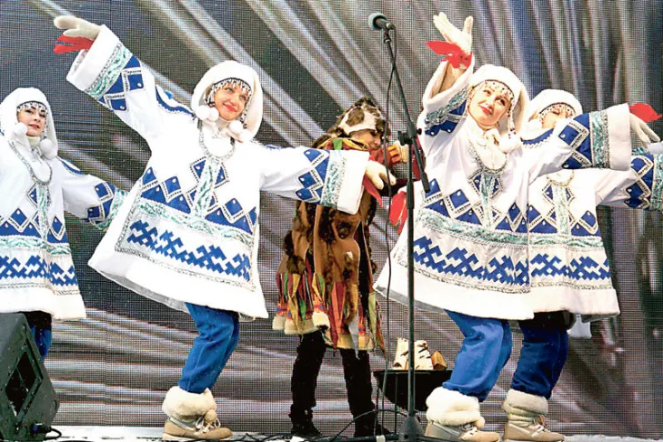 Костюм для праздника Севера
