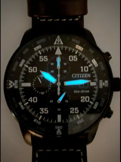 Наручные часы Citizen CA0695-17E