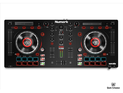 NUMARK MixTrack Platinum фото DJ-контроллер, программа Serato DJ