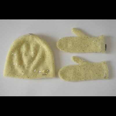 Шапка Vizio 1042 CY желтая