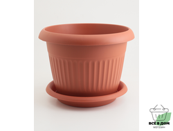Кашпо Ливия 4,6л 240мм с поддоном терракот