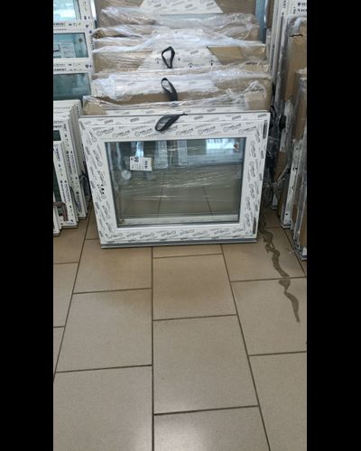 Окно пластиковое. Ширина -900 Высота-800 .Профиль 60 , 32 стеклопакет, ПОВОРОТНО- ОТКИДНОЕ ( ПРАВОЕ ) Артикул: 00000156